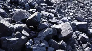 Карагандинцев просят не ждать холодов и покупать уголь заранее