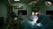 "Не волнуйтесь, все само пройдет". Врачи не заметили батарейку в пищеводе у годовалого казахстанца