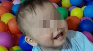 "Лопнул аппендикс, загноился живот". Мама малыша обвинила врачей в Алматинской области