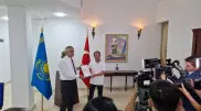Как наградили гражданина Турции, спасшего троих детей при пожаре в Алматы