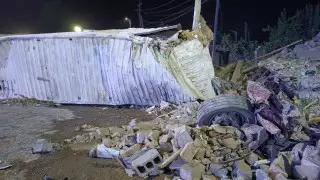 Фура протаранила автомобили и дома в Таджикистане