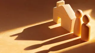 Тысячи умерших и иностранцев числились в очереди на жилье в Казахстане