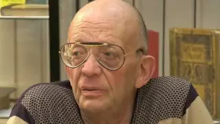 Умер знаменитый переводчик фильмов, "голос с VHS-кассет" Леонид Володарский