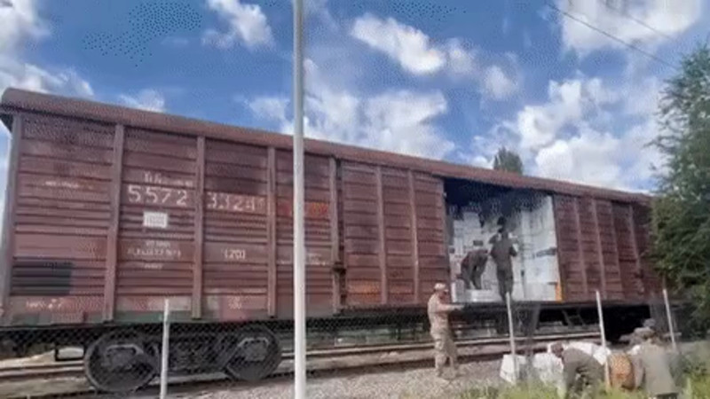 Кадры из видео