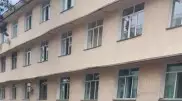 Выбросилась из окна роддома в Каскелене: о состоянии женщины рассказали врачи