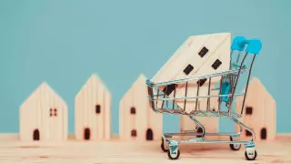 Скупают "однушки". Астана обошла Алматы по продажам квартир