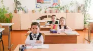 Бесплатное питание для всех начальных классов введут в Казахстане