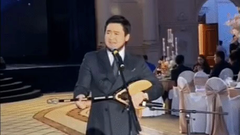 кадры из видео