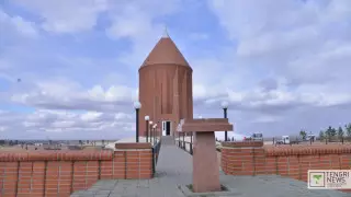 В Национальном пантеоне осталось больше мест, чем сообщали ранее