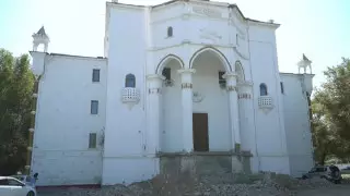 "Полнейшее безобразие": компания без лицензии проводила реставрацию исторического памятника в Атырау