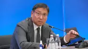"Пляшут и поют под окнами всю ночь": на шум на Арбате снова пожаловались Досаеву