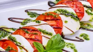 Капрезе по усть-каменогорски: мировой рекорд установили казахстанские повара