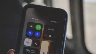 Эксперт объяснил причину роста тарифов на мобильную связь и интернет