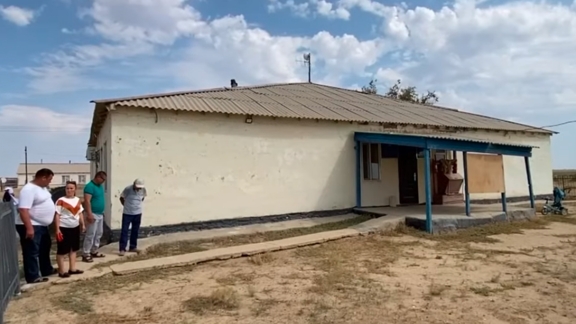 В поселке под Атырау закрыли школу, где учился всего один ученик