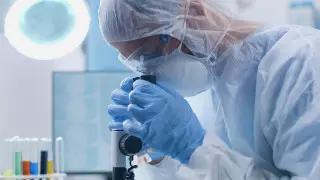 На сообщения об эпидемии вирусных заболеваний в Алматы ответили санврачи