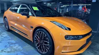 Два электрокара Zeekr пытались угнать по дороге в Усть-Каменогорск