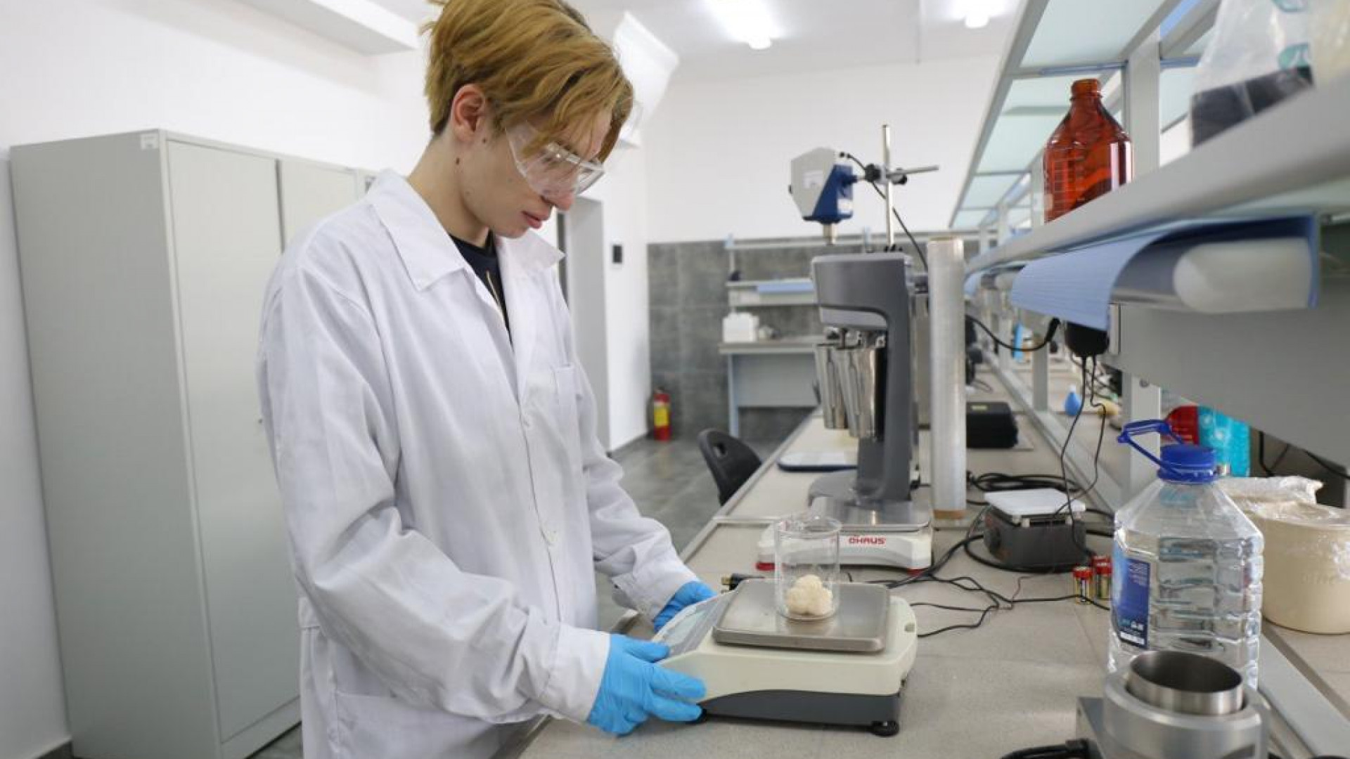 Замену импортной бытовой химии разработали казахстанские ученые