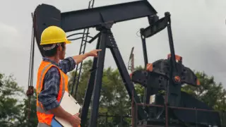 Цена нефти Brent превысила 95 долларов за баррель