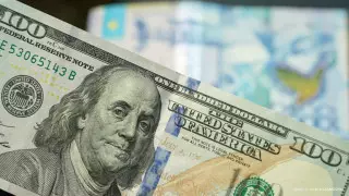 Курс доллара превысил 471 тенге
