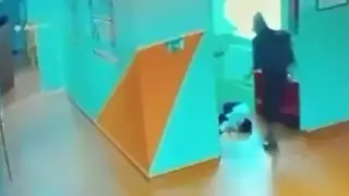 Уголовное дело завели после падения школьника с лестницы в Астане