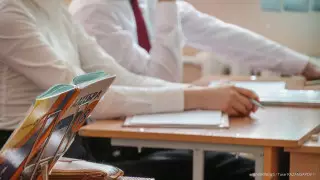 Более 60 процентов казахстанских школьников считают безграмотными: исследование
