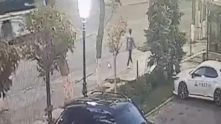 Мгновенная карма: житель Шымкента угнал скутер и попал на нем в ДТП