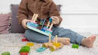 Будут ли проверять все семьи, где дети живут с отчимом, ответили в МВД