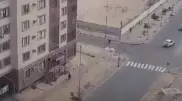 Ужас перфекциониста: "пьяный" пешеходный переход в Актау сняли на видео