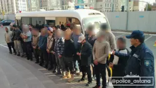 Около сотни астанчан наказали за нарушения иностранцев