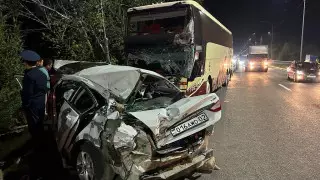 Пять человек погибли в ДТП с автобусом в Алматинской области
