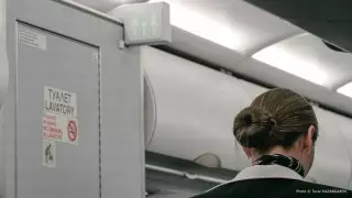 Павлодарку поймали с электронной сигаретой в туалете самолета