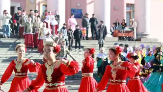 В Усть-Каменогорске с размахом отметили День Республики