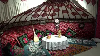 Алматинка открыла музей в подвале своего дома