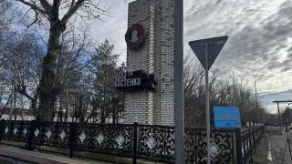 "Должен был вернуться утром со смены" - родные о застрявшем в шахте после взрыва в Караганде