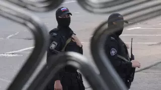 Массовые беспорядки в аэропорту Махачкалы: задержаны 83 человека