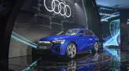 В Алматы представлены две версии новейшего электрического Audi Q8 e-tron