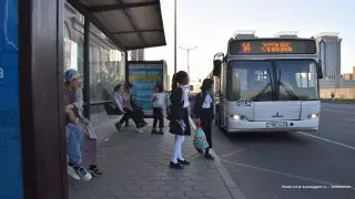 Обязаны ли школьники снимать рюкзаки в автобусах, ответили в CTS