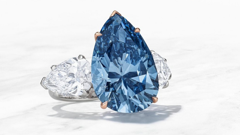 Фото: instagram.com/christiesjewels