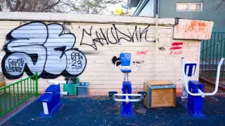 В Астане в рамках акции "Стоп, вандал" проведен рейд в общественных местах