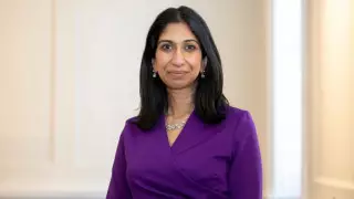 Премьер-министр Великобритании уволил главу МВД