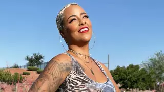 Номинантку "Грэмми" жестко раскритиковали за пение в самолете