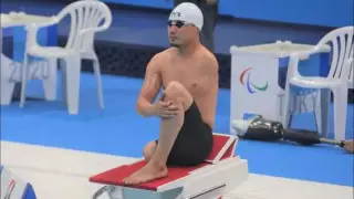 Бір аяқ, бір қолы жоқ әйгілі жүзуші Ержан Сәлімгереев спортқа қалай келгенін айтып берді