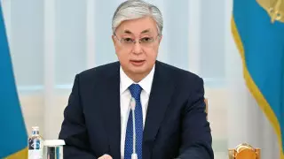 Токаев назначил командующих войсками региональных командований "Юг" и "Восток"