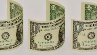 Курс доллара снижается: итоги торгов 16 ноября