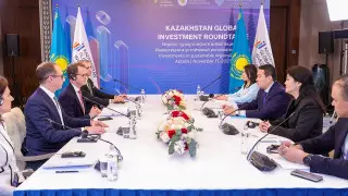 Премьер Смаилов высказался о локализации препаратов Pfizer