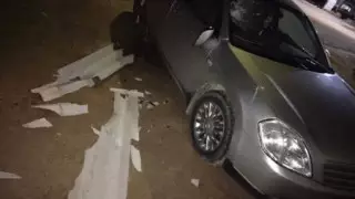 Обвалившиеся пирсы и сорванная облицовка домов: последствия сильного ветра в Актау