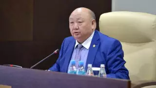 Сенат освободил от должности судью Верховного суда