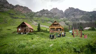 Новые дороги строят в направлении курортов Алаколь и Балхаш