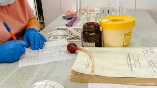 Сотрудники лабораторной службы Казахстана заявили о многолетней проблеме