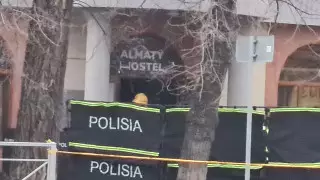 Что происходит на месте пожара в хостеле в Алматы